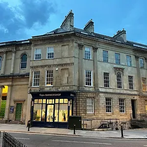 https://stunning-bath-townhouse-city-centre-as.tophotelsbath.com