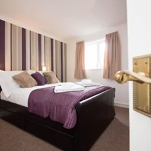 https://diamond-sea-front-house.yorkshirehotels.net