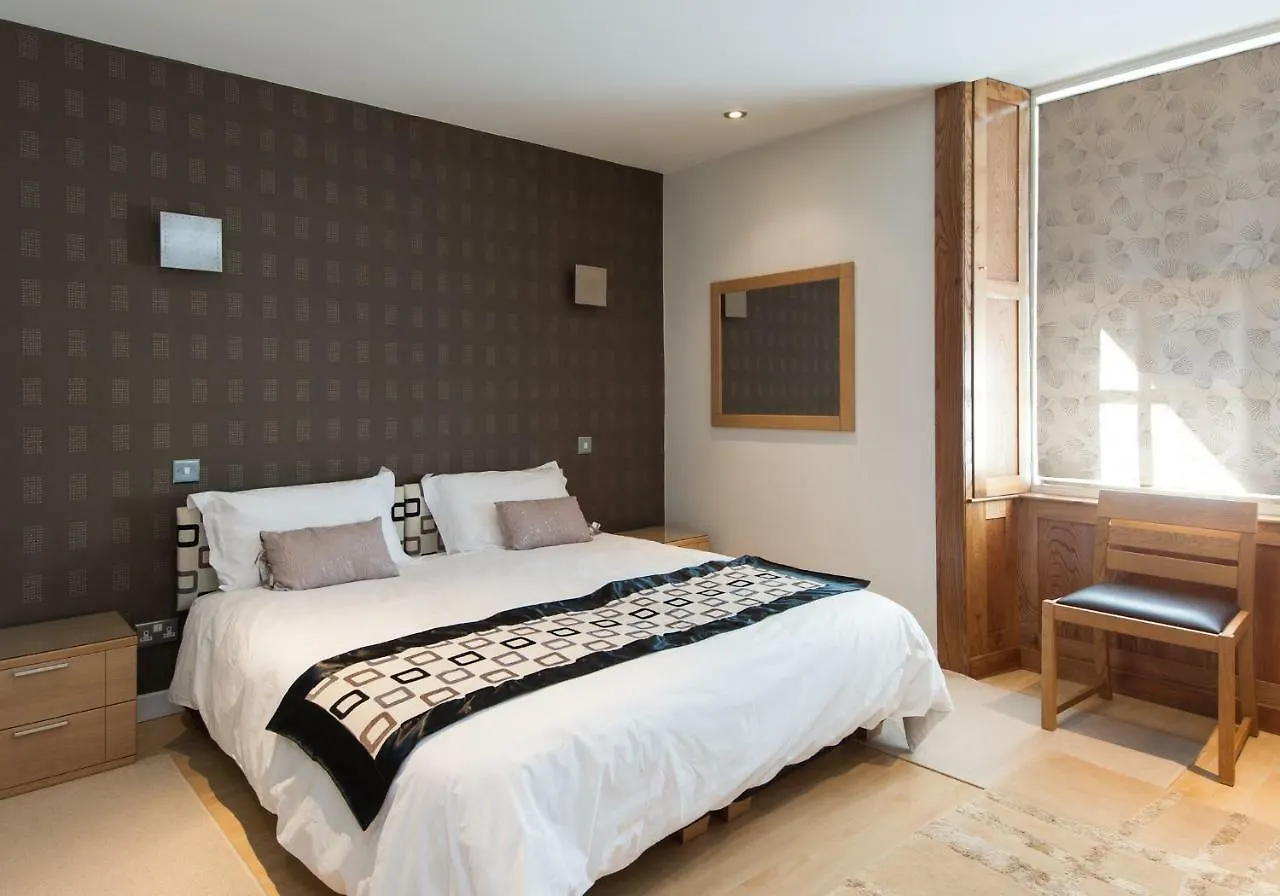 The York Place Residence Edinburgh Apartment