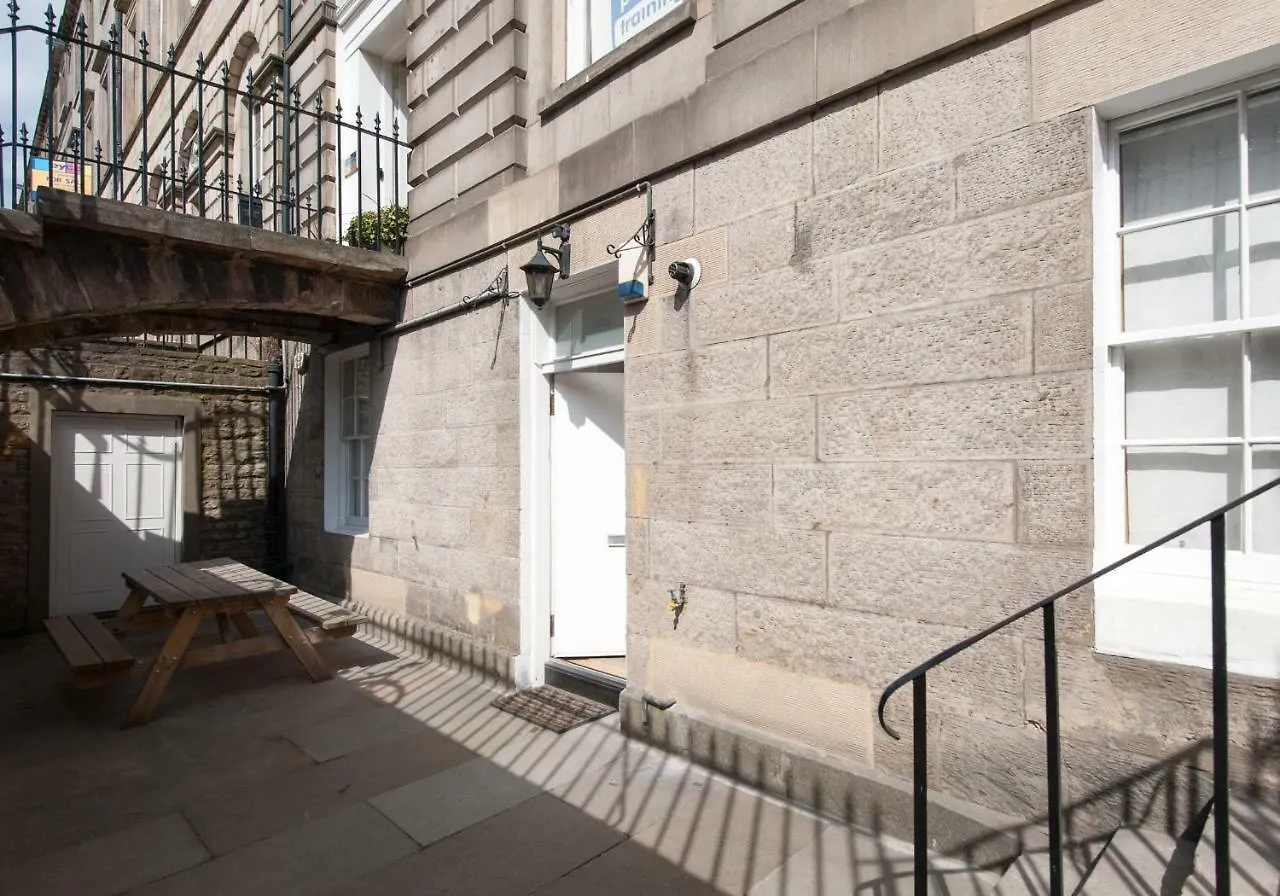 The York Place Residence Edinburgh Apartment
